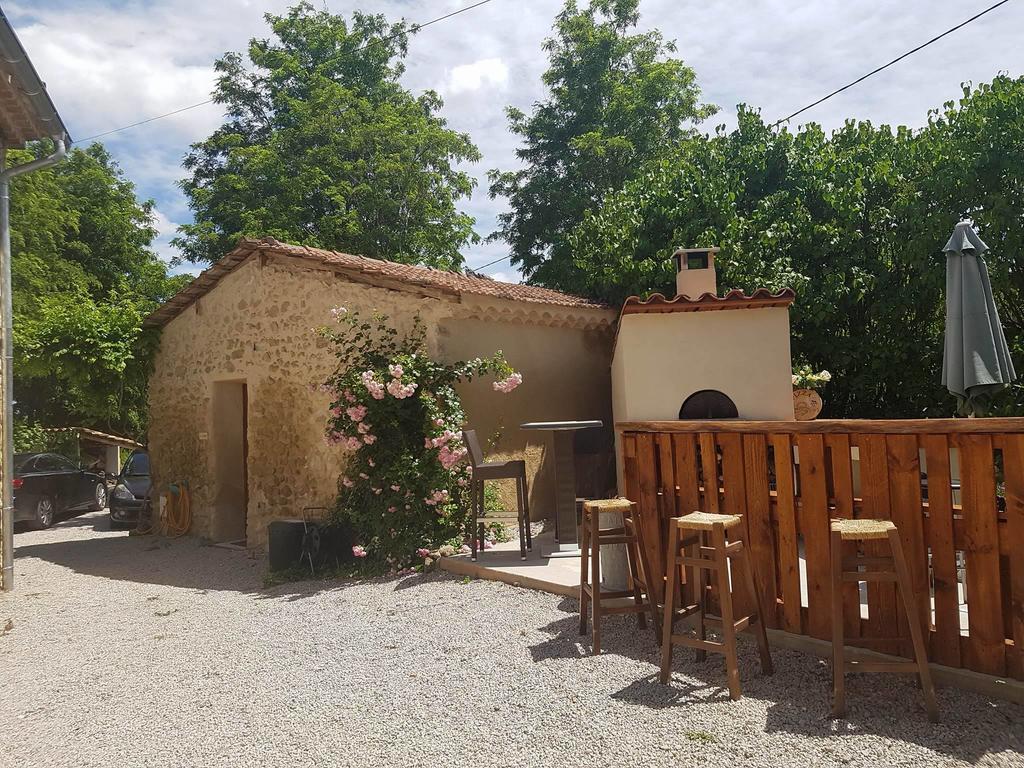 Villa La Magnanerie à Niozelles Extérieur photo
